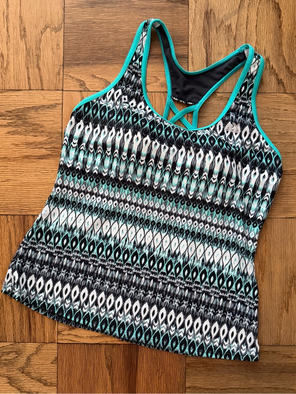 ZeroXposur Women’s Patterned Aqua & Black Swimwear Top